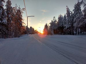 Prenájom auta Pello, Fínsko
